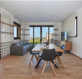 Two 3 bedroom villas with private pools, Alcamo, each sleeps 6-7